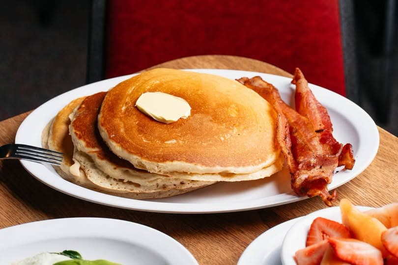 Flapjack Special (2 Egg, 2 Pancake, 2 Bacon)